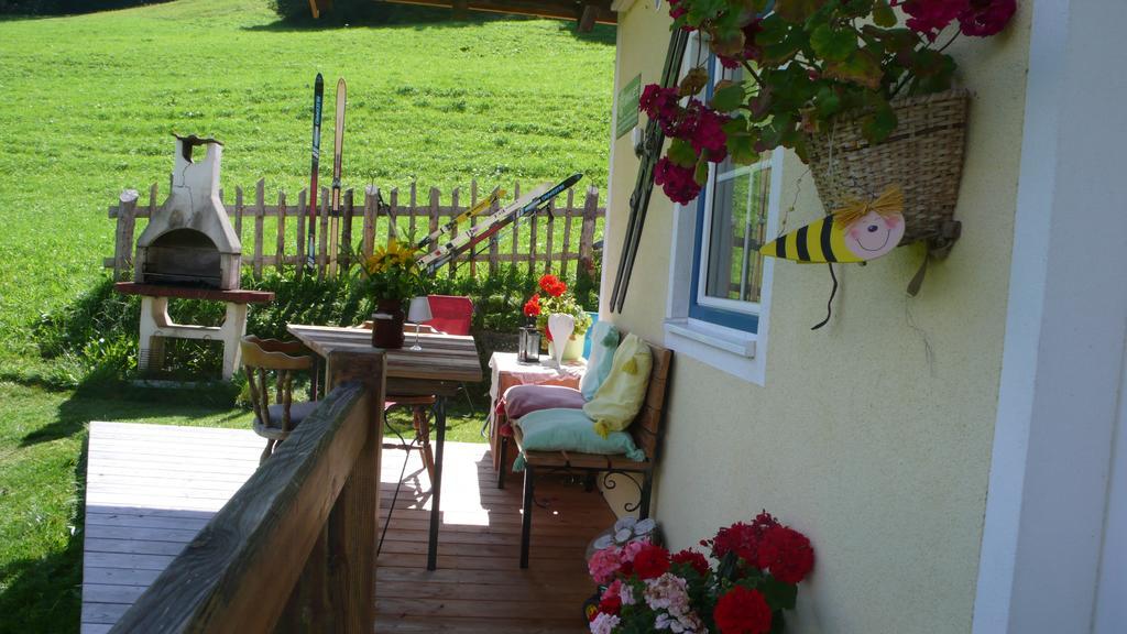 Ferienhaus นีเดิร์นซิลล์ ภายนอก รูปภาพ