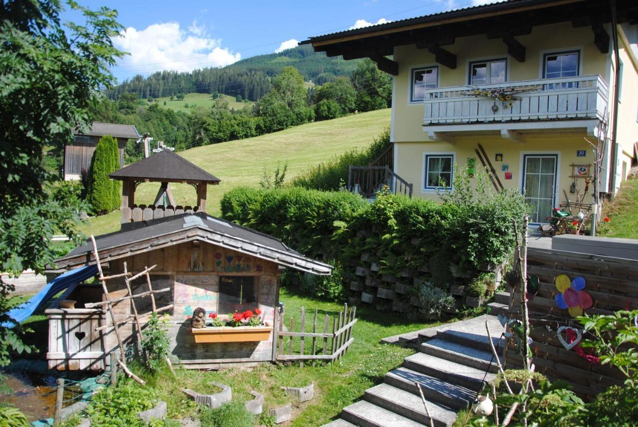 Ferienhaus นีเดิร์นซิลล์ ภายนอก รูปภาพ